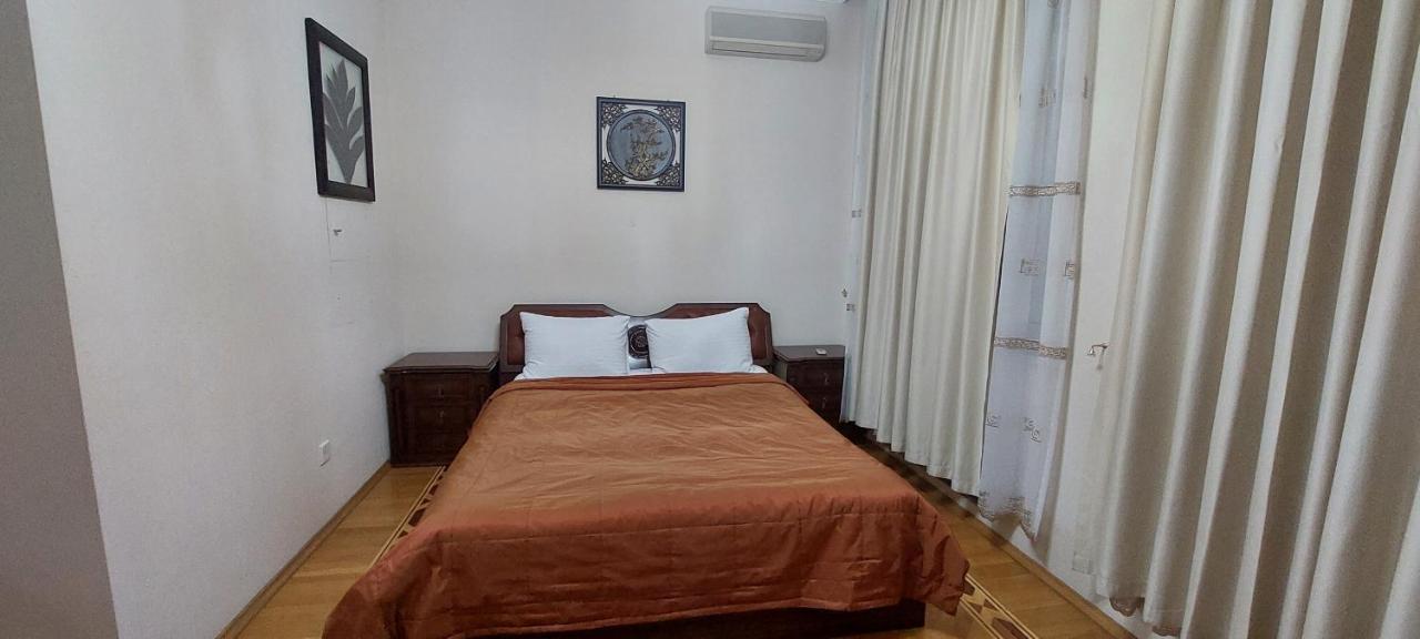 Azneft Royal Suite Apartment Sea View Баку Экстерьер фото