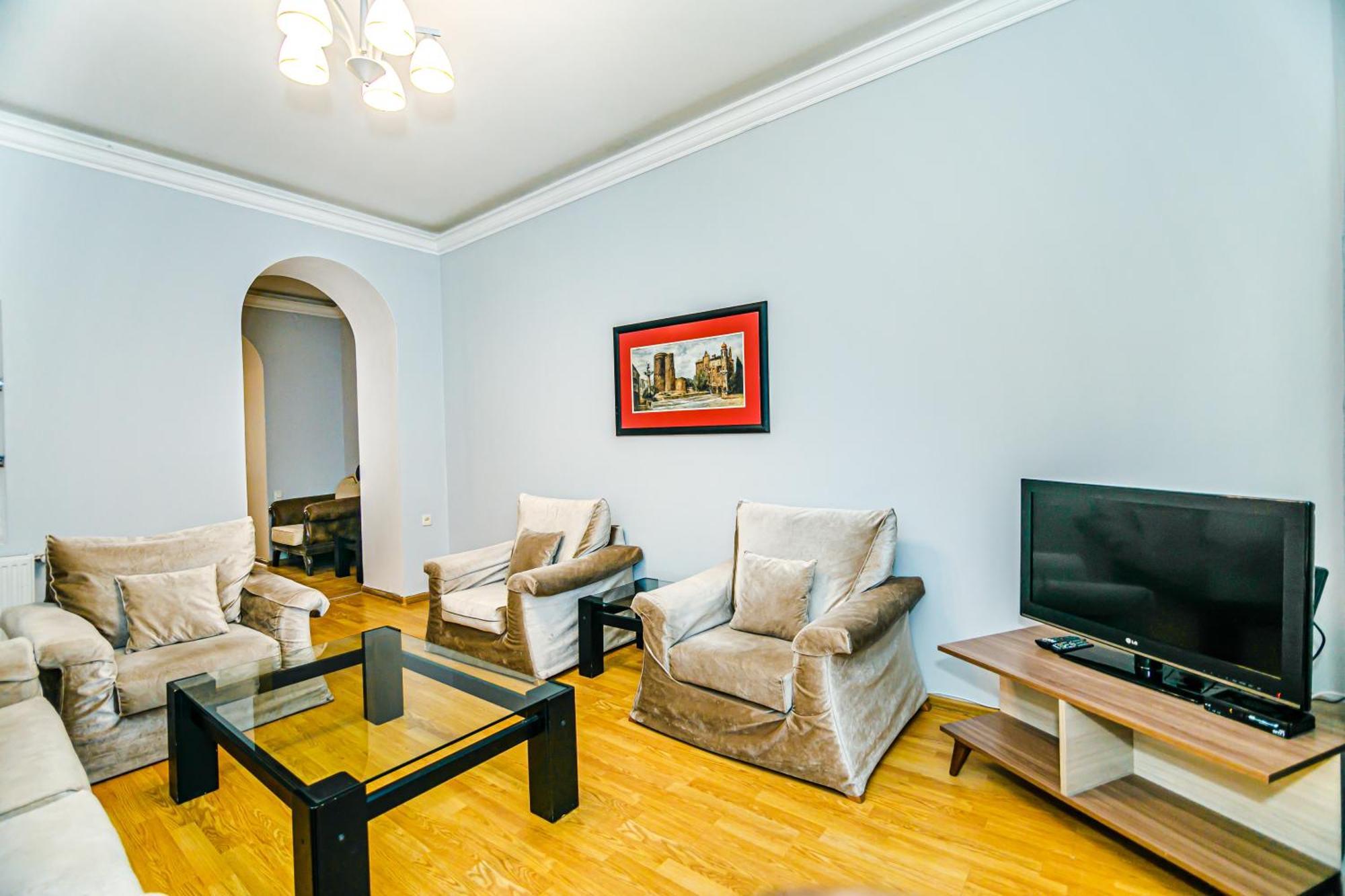 Azneft Royal Suite Apartment Sea View Баку Экстерьер фото