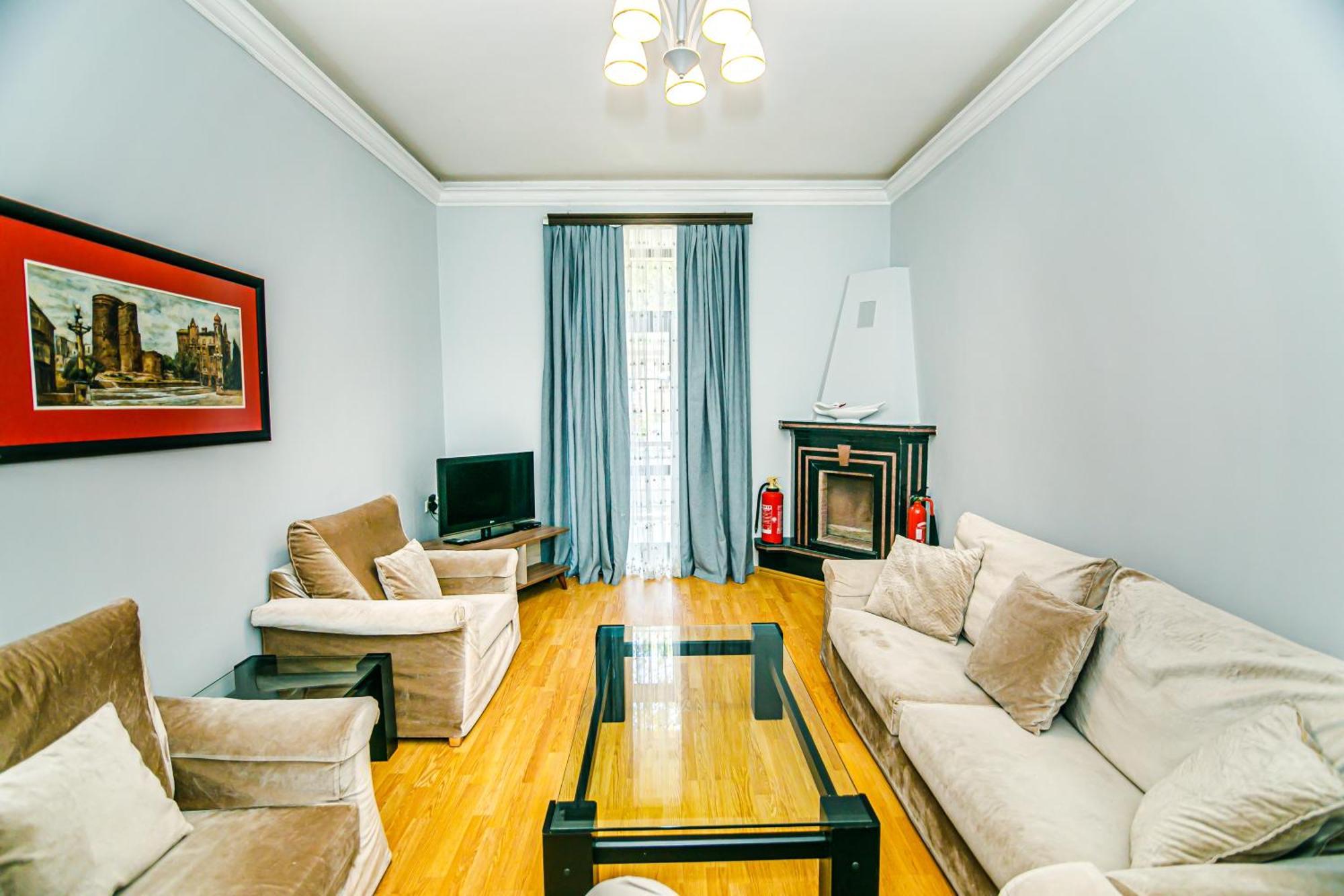 Azneft Royal Suite Apartment Sea View Баку Экстерьер фото