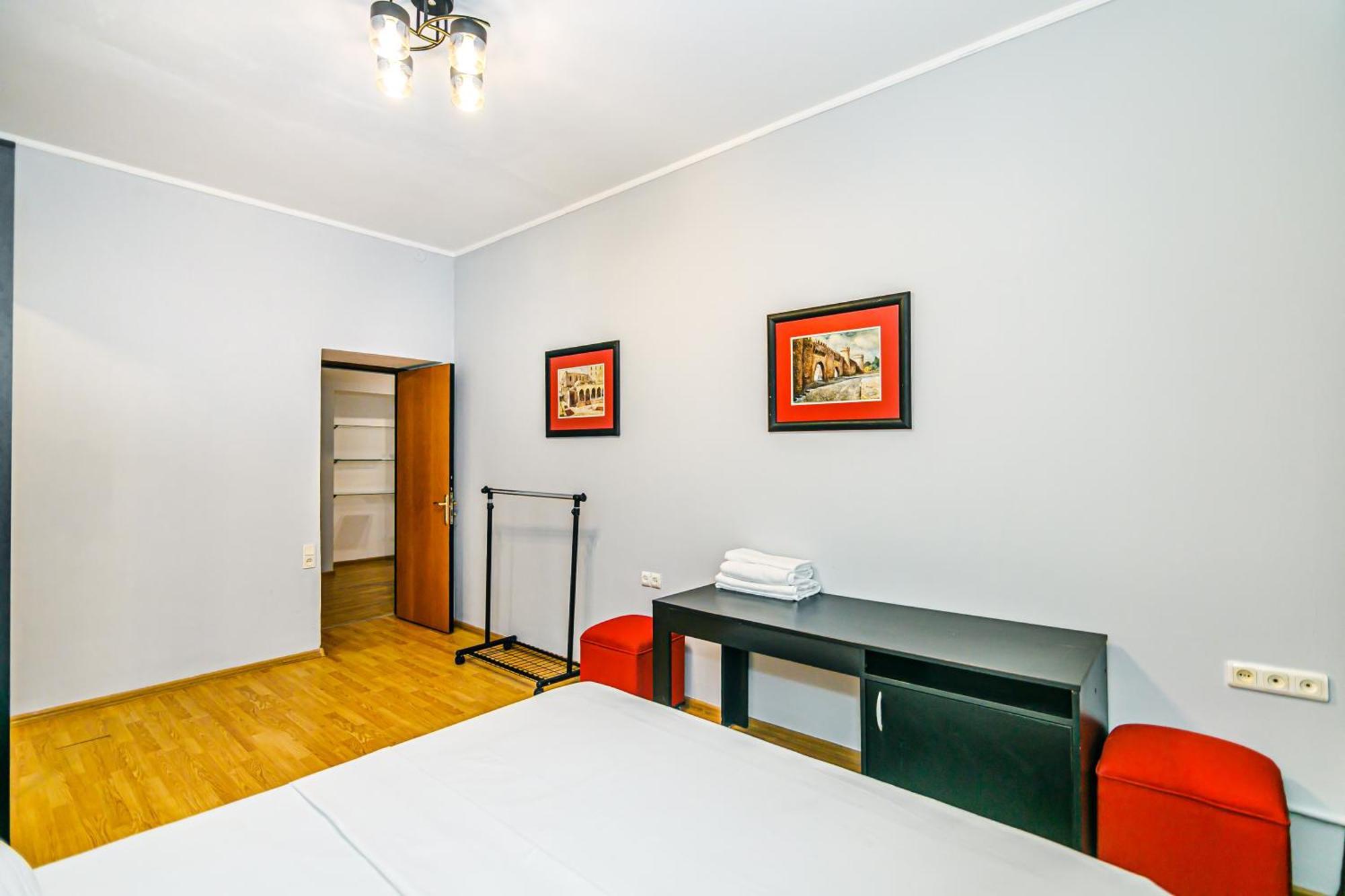 Azneft Royal Suite Apartment Sea View Баку Экстерьер фото