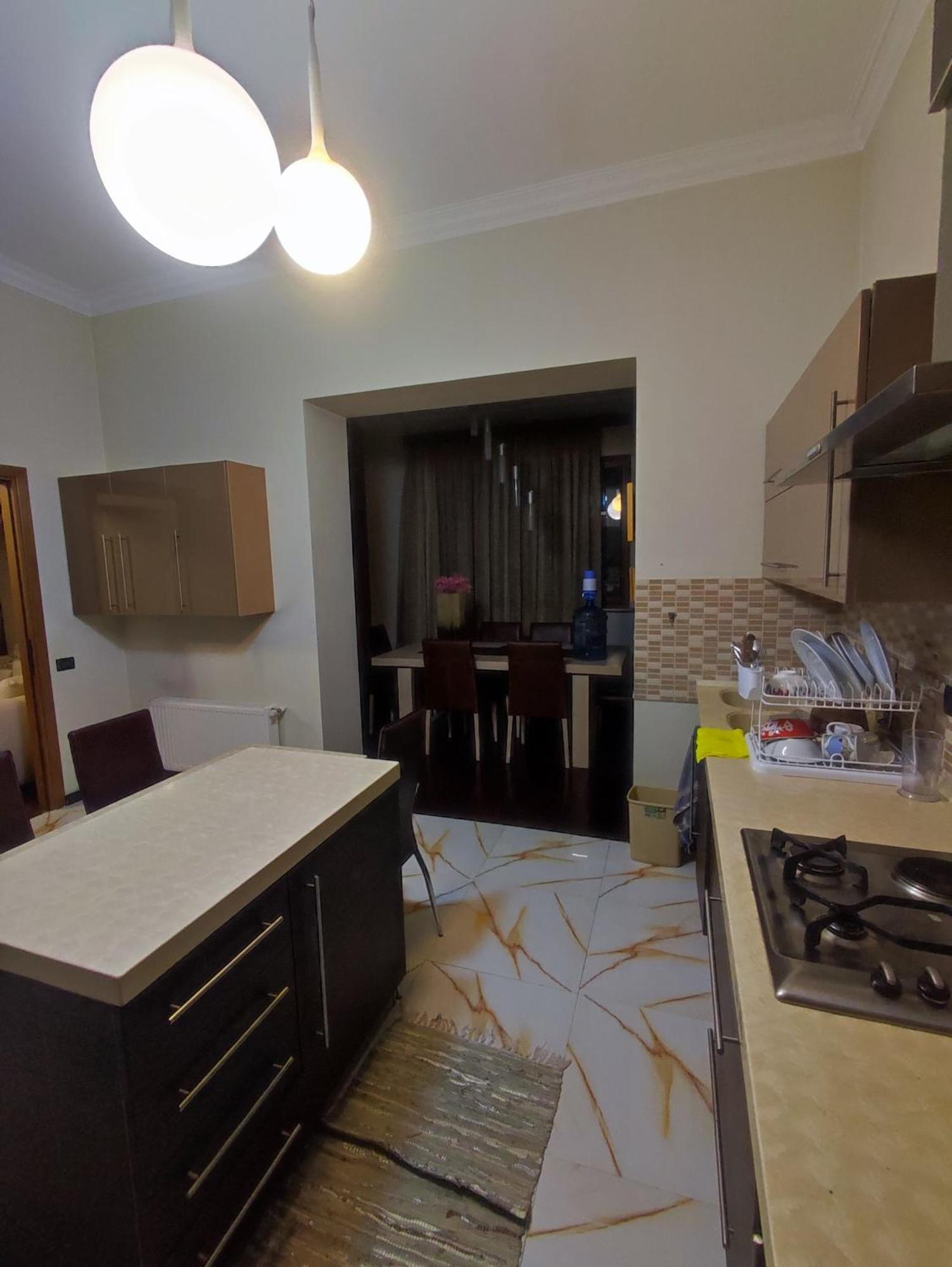 Azneft Royal Suite Apartment Sea View Баку Экстерьер фото