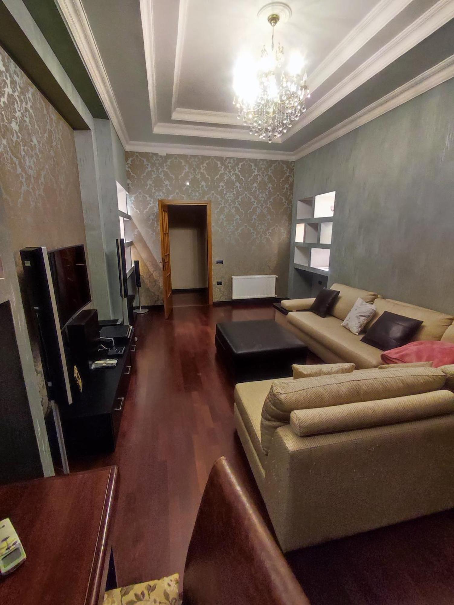 Azneft Royal Suite Apartment Sea View Баку Экстерьер фото